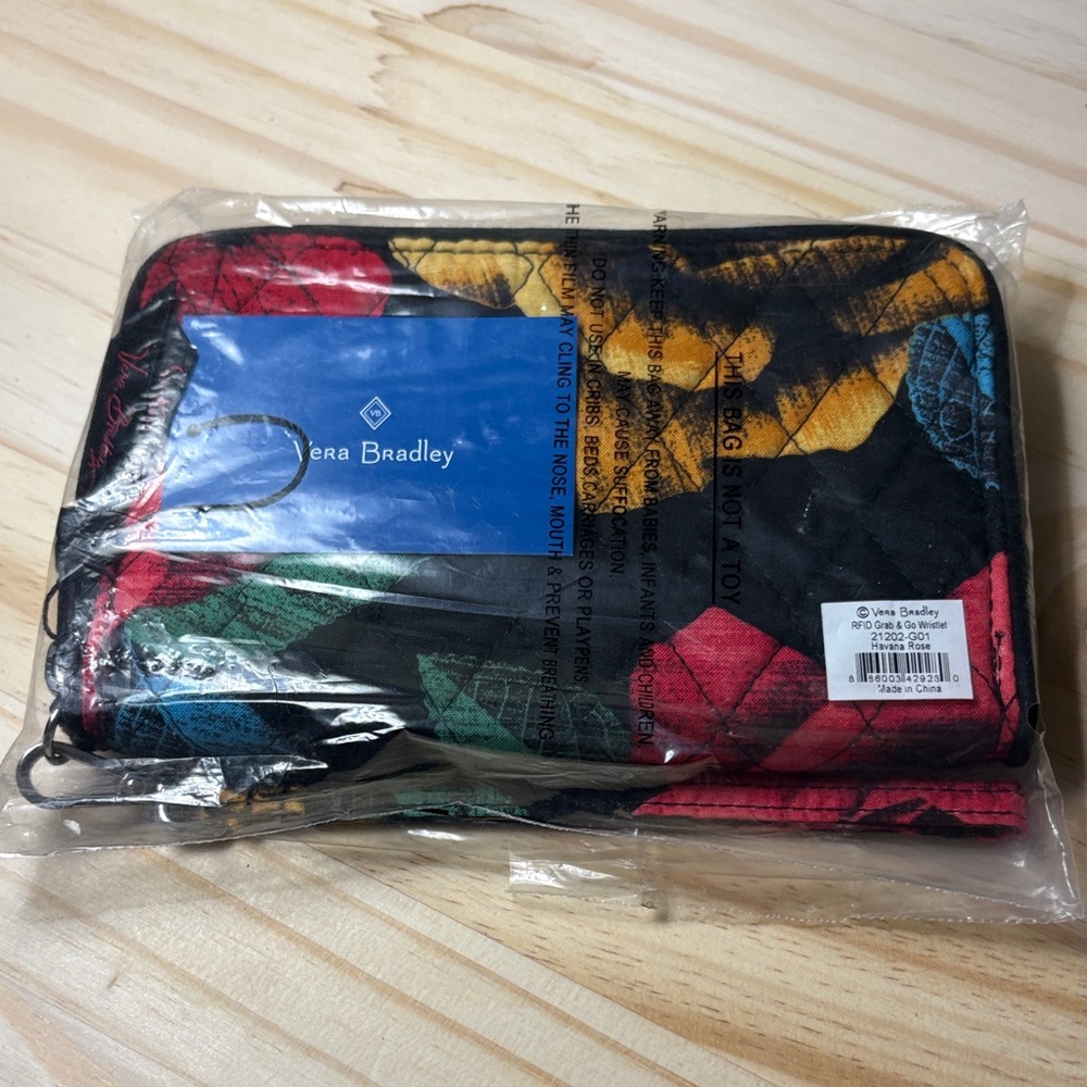 Vera Bradley Black Quilted Zip Wallet with Multicolor Leaf Print